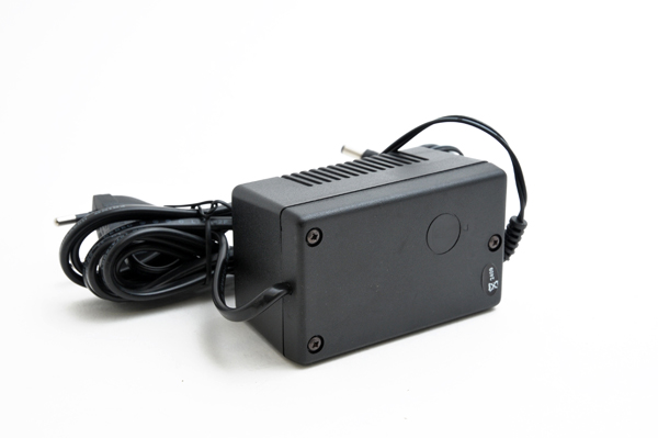 Unité(s) Chargeur plomb 12V/0.5A 230V Mascot 8614 (Intelligent) - Sortie 5.5 x 2