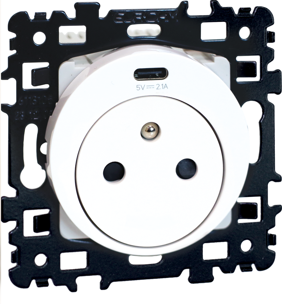 SQUARE PC 2P+T avec Prise USB Type-C